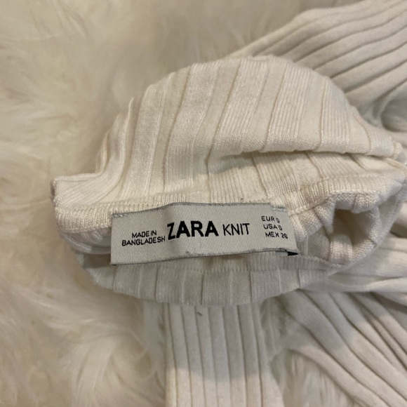 SELLING - Picture 2 of 2